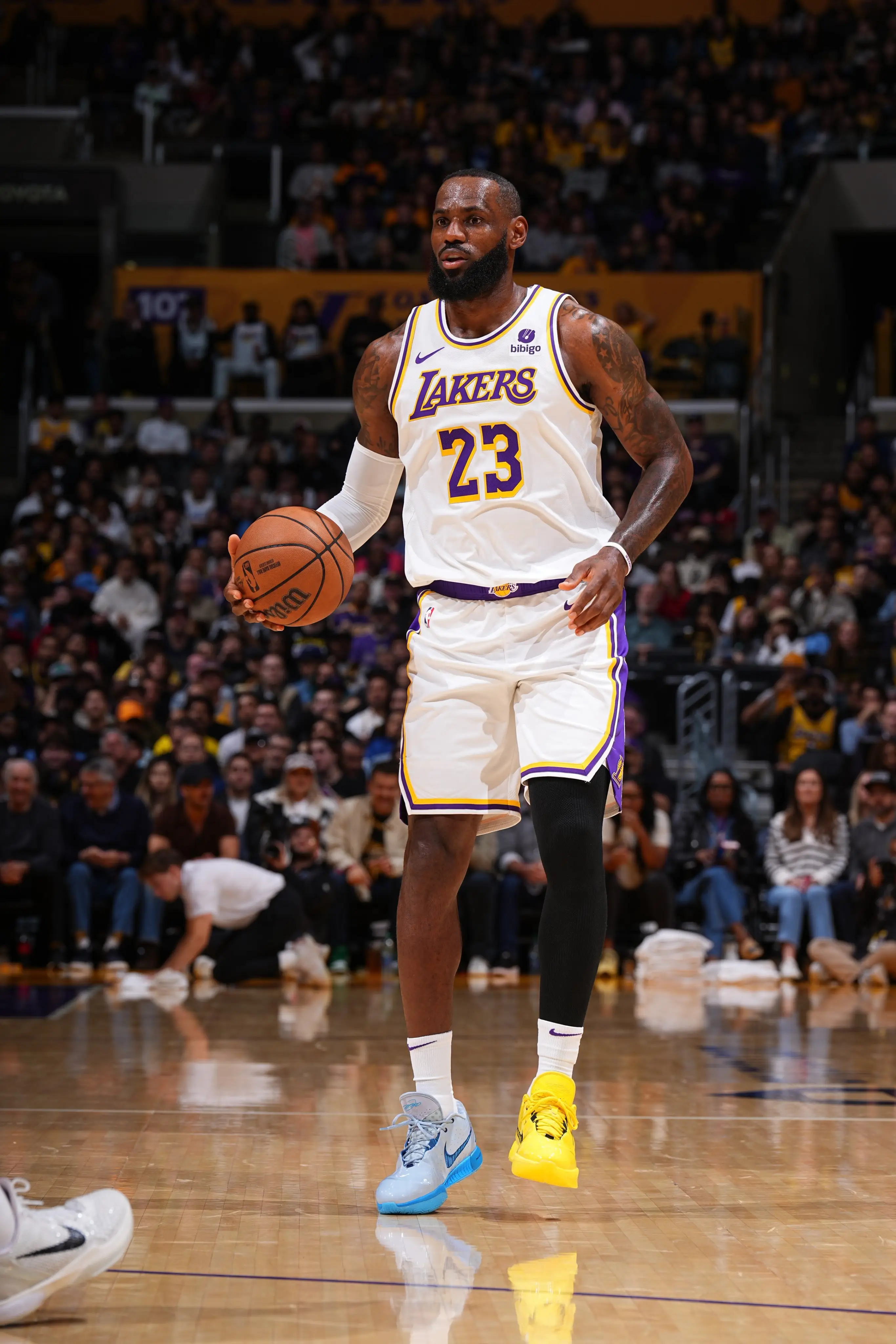 九游(jiuyou)官方网站-传奇时刻:那些永远令人难忘的NBA瞬间