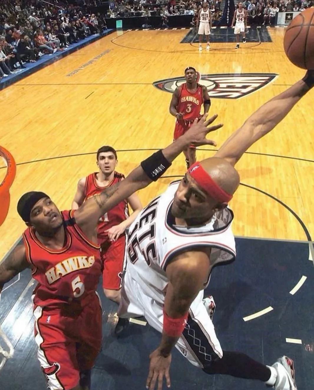 九游(jiuyou)官方网站-传奇时刻:那些永远令人难忘的NBA瞬间